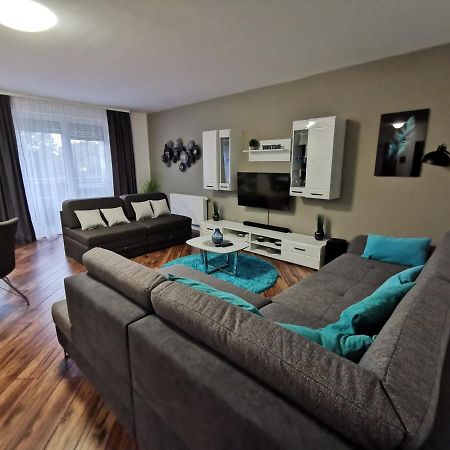 Freedom Apartman Hajdúszoboszló Extérieur photo