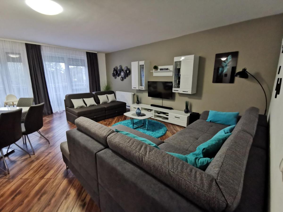 Freedom Apartman Hajdúszoboszló Extérieur photo
